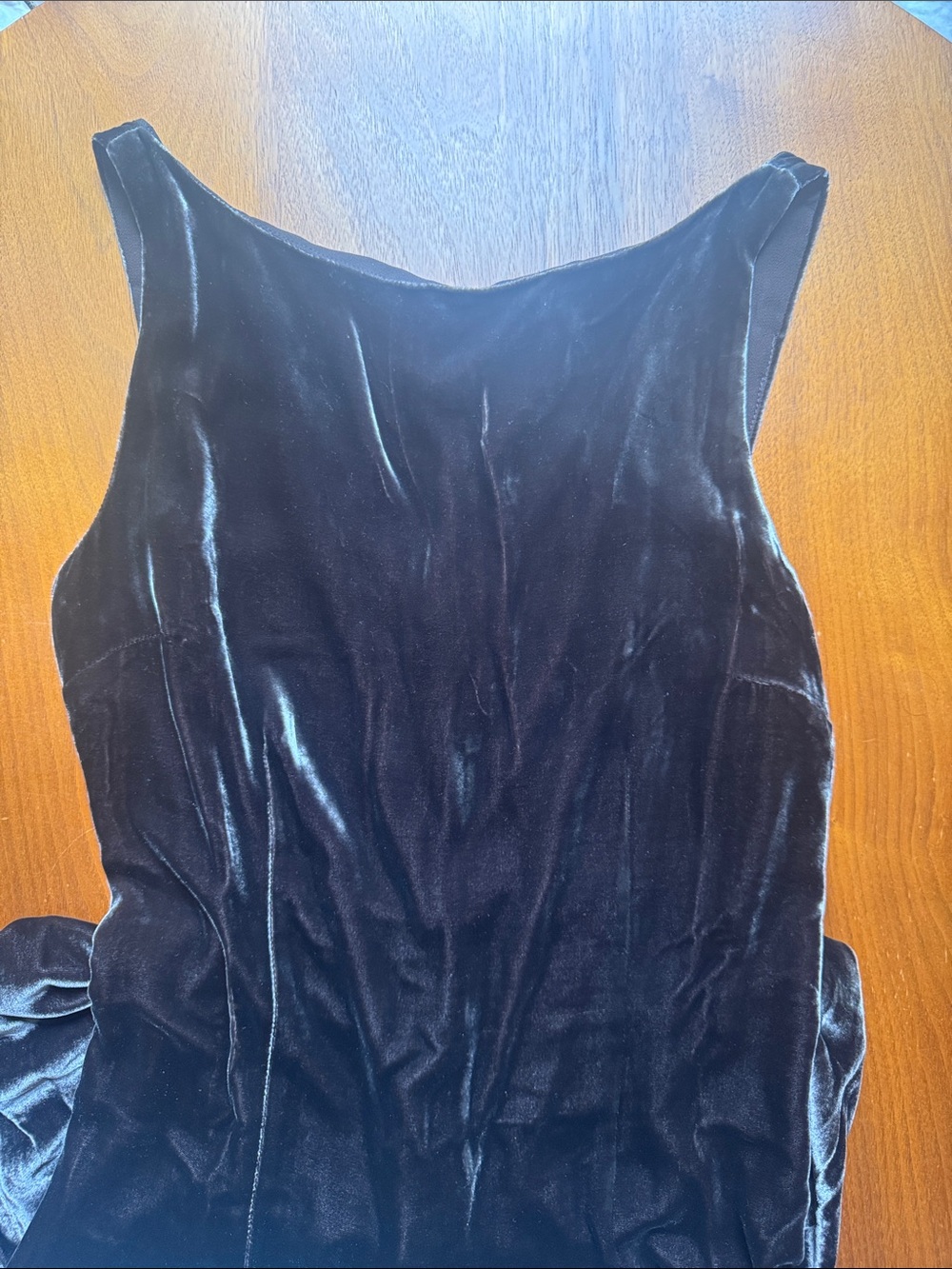 Reformation Romy Velvet Dress - Picture 7 of 9